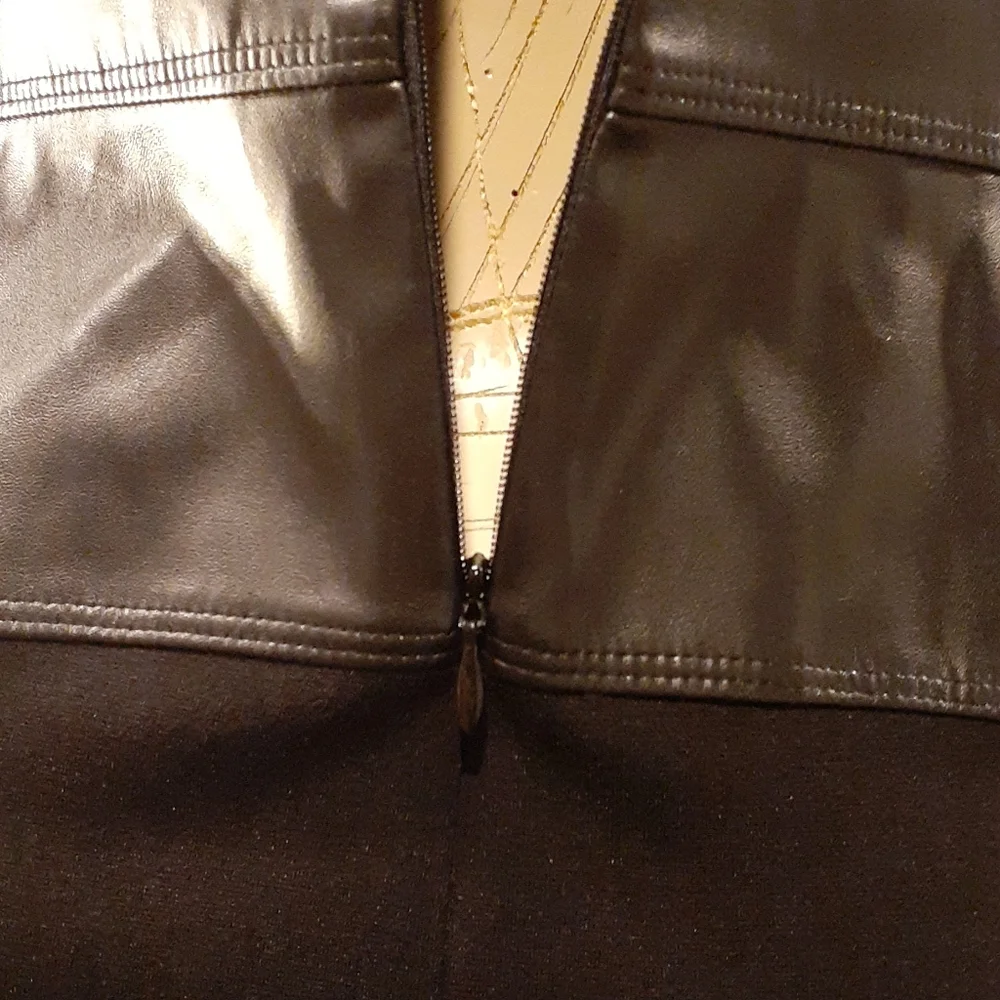 Calvin Klein  Black Faux Leather Trim Dress  10 - Picture 9 of 14